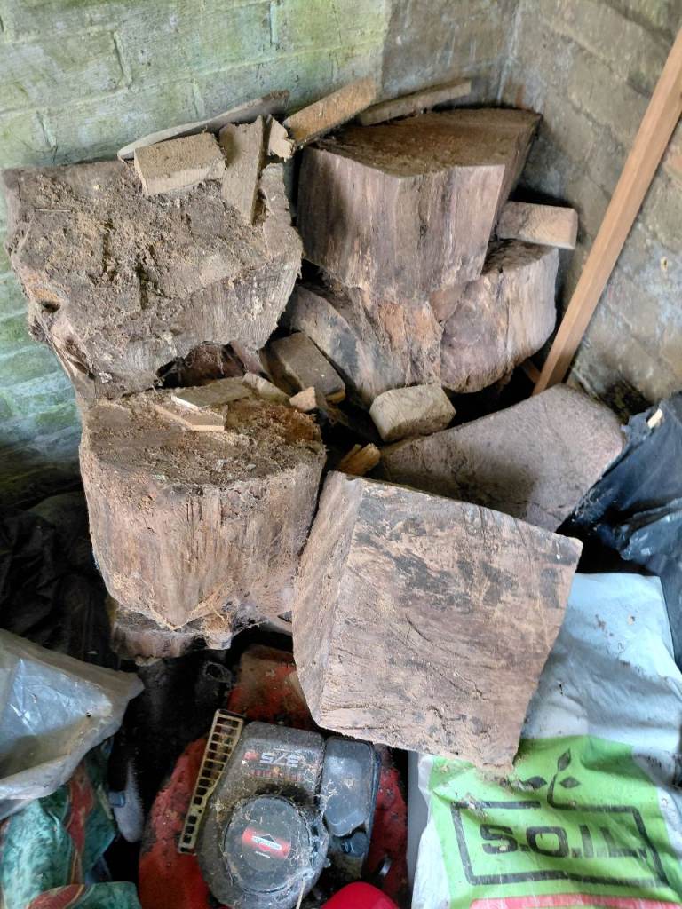 Lots of Logs for sale 