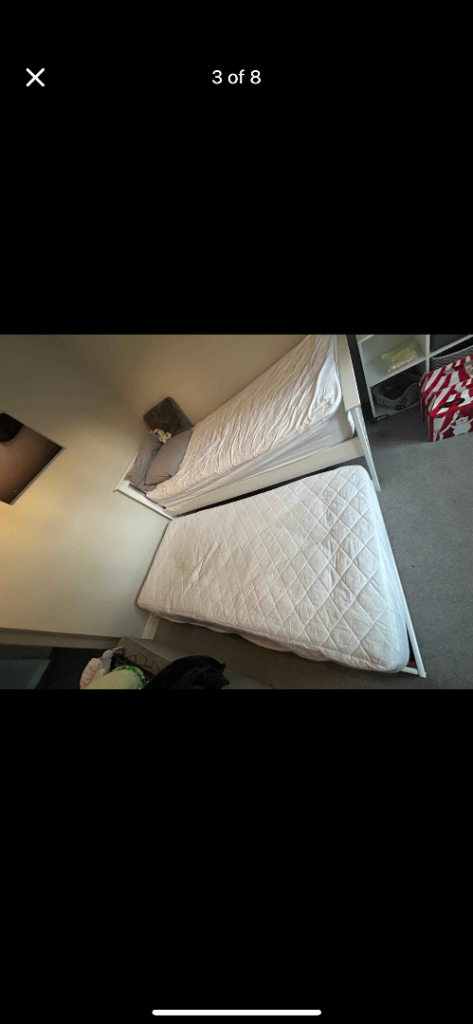 Single bed with turndle bed and mattress 