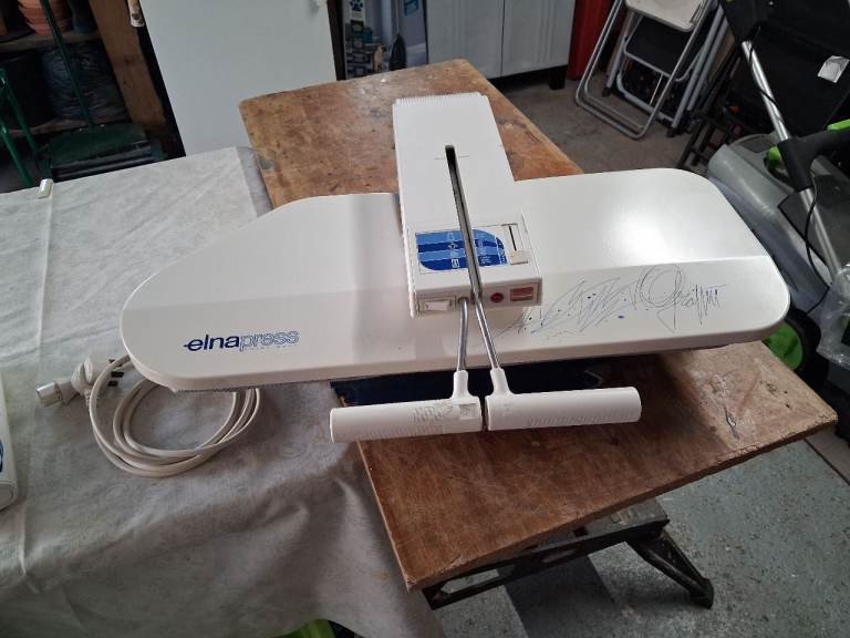 ElnaPress ironing machine