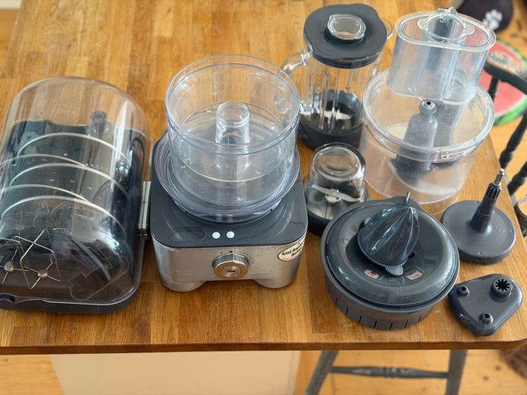 Kenwood multipro EXCEL food processor and accessories 