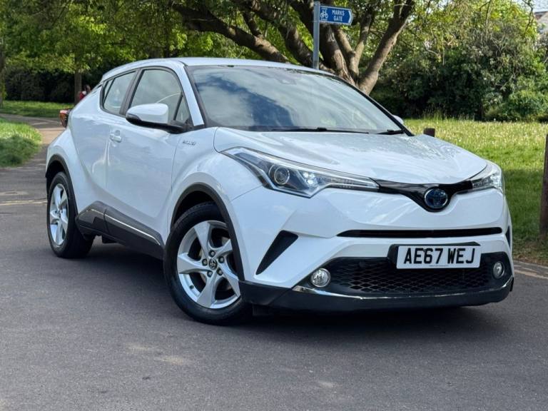 2017 Toyota C-HR 1.8 VVT-h Icon SUV 5dr Petrol Hybrid CVT Euro 6 (s/s) (122 ps) HATCHBACK PETROL/...
