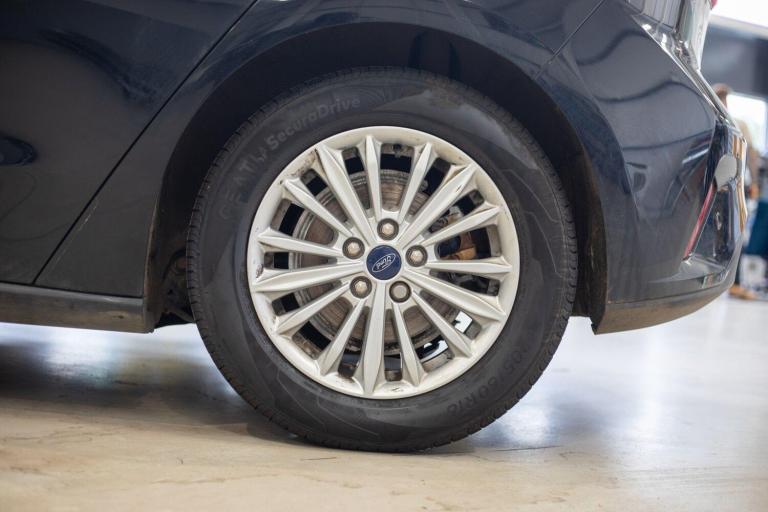 2020 Ford Focus 1.5 EcoBlue 120 Titanium 5dr HATCHBACK DIESEL Manual