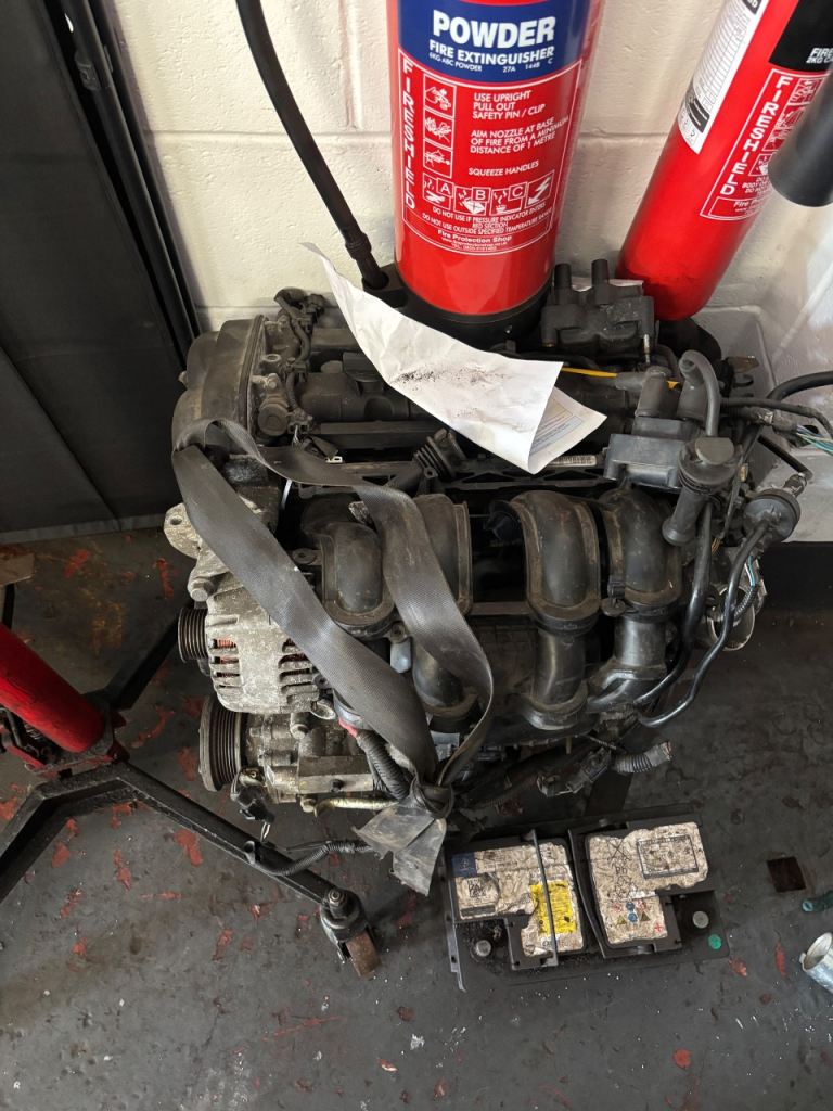 Ford 1.6 petrol engine 