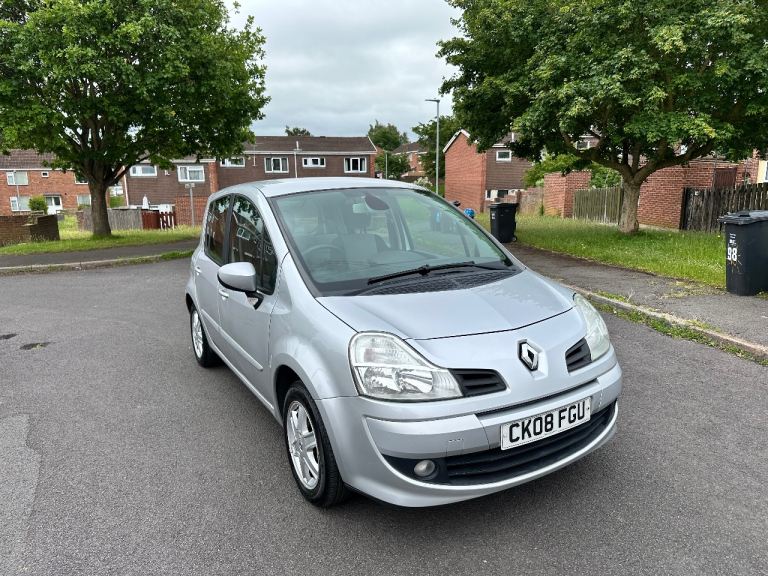 Renault, GRAND MODUS, Hatchback, 2008, Manual, 1461 (cc), 5 doors