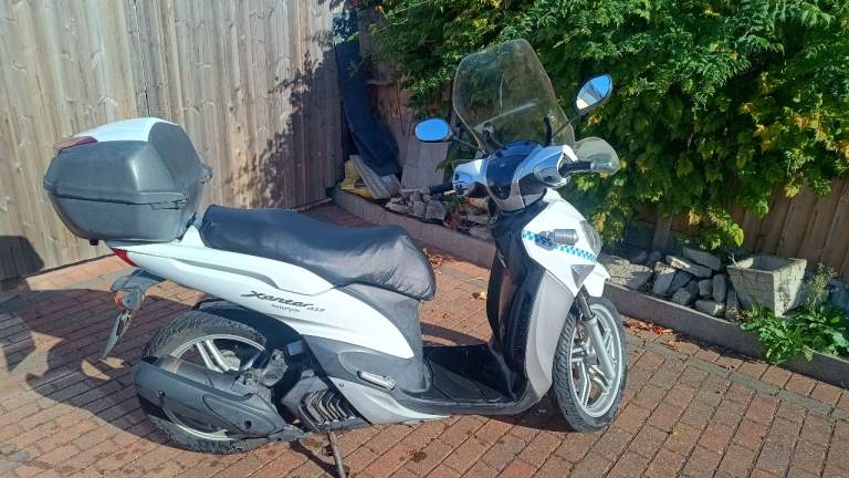 Yamaha, XENTER, 2012, 124 (cc)