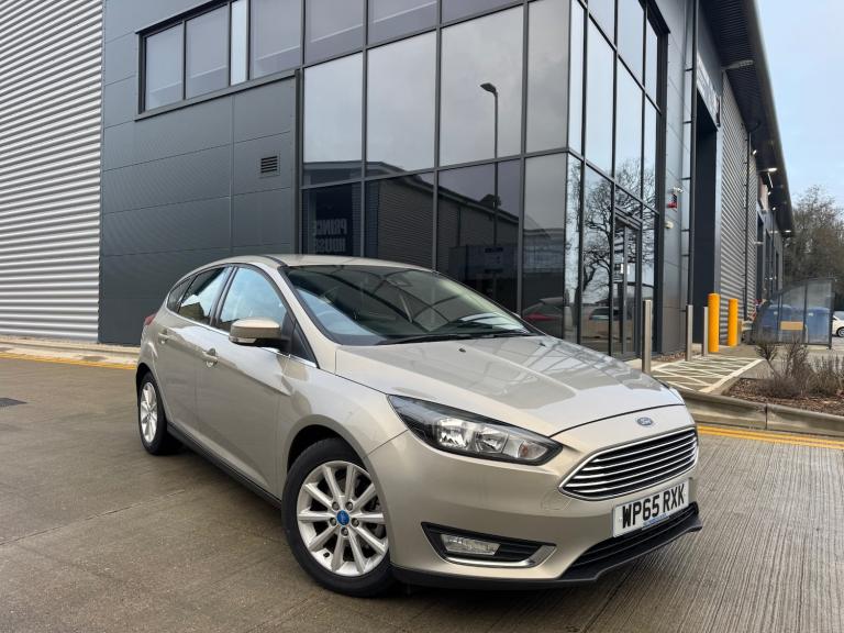 2015 Ford Focus 1.6 125 Titanium 5dr Powershift HATCHBACK Petrol Automatic