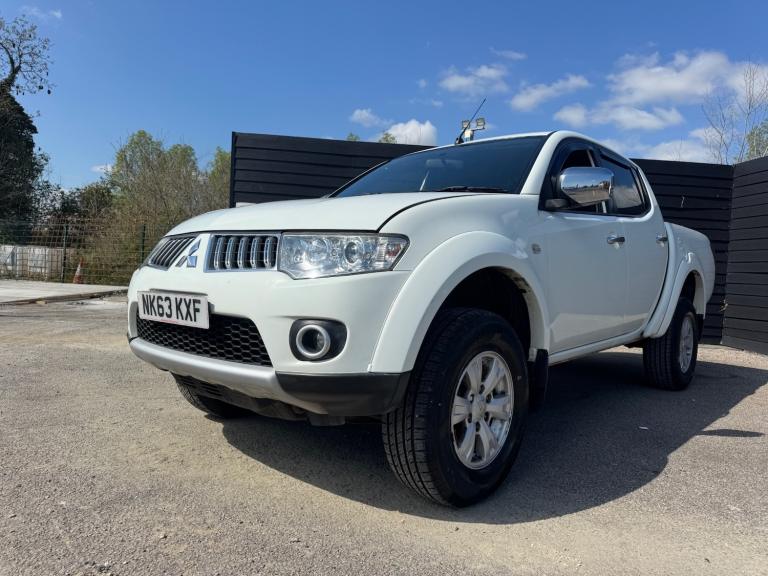 2013 Mitsubishi L200 Double Cab DI-D Trojan 4WD 175Bhp PICK UP Diesel Manual
