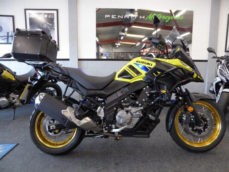 Suzuki DL650 X AM4 V Strom - 2024 - 1,407 Miles at Penrith Motorcycles 