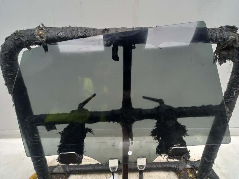 Honda Jazz Window Glass O/S 2020-2026 5 Door Hatchback Rear Rh