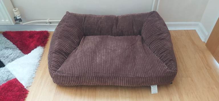 Dog bed for small-medium dog
