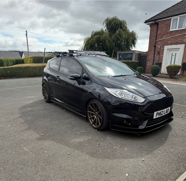 Fiesta sport van Car Derived Van, 2014, Manual, 1560 (cc)