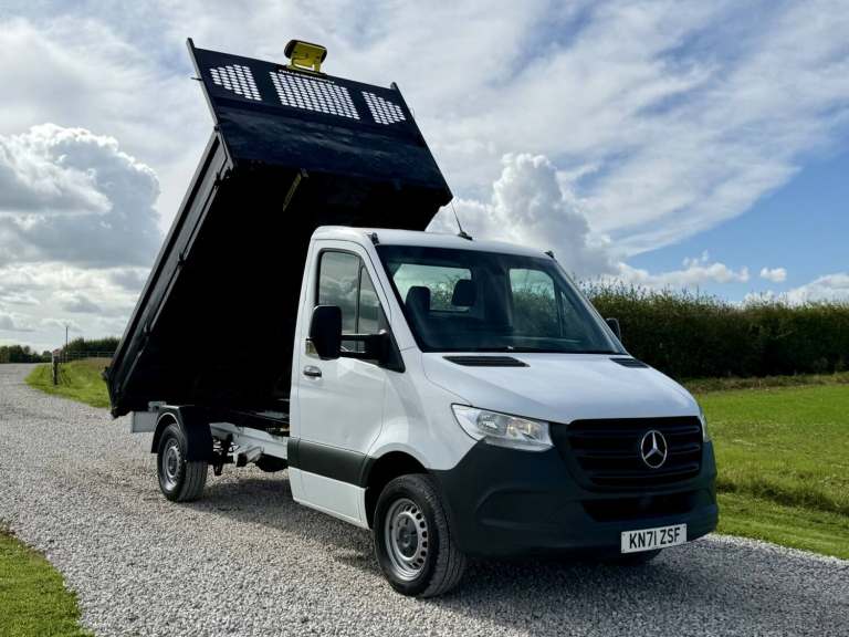MERCEDES-BENZ SPRINTER 2.0 315 CDI DROPSIDE TIPPER White Manual Diesel 2021