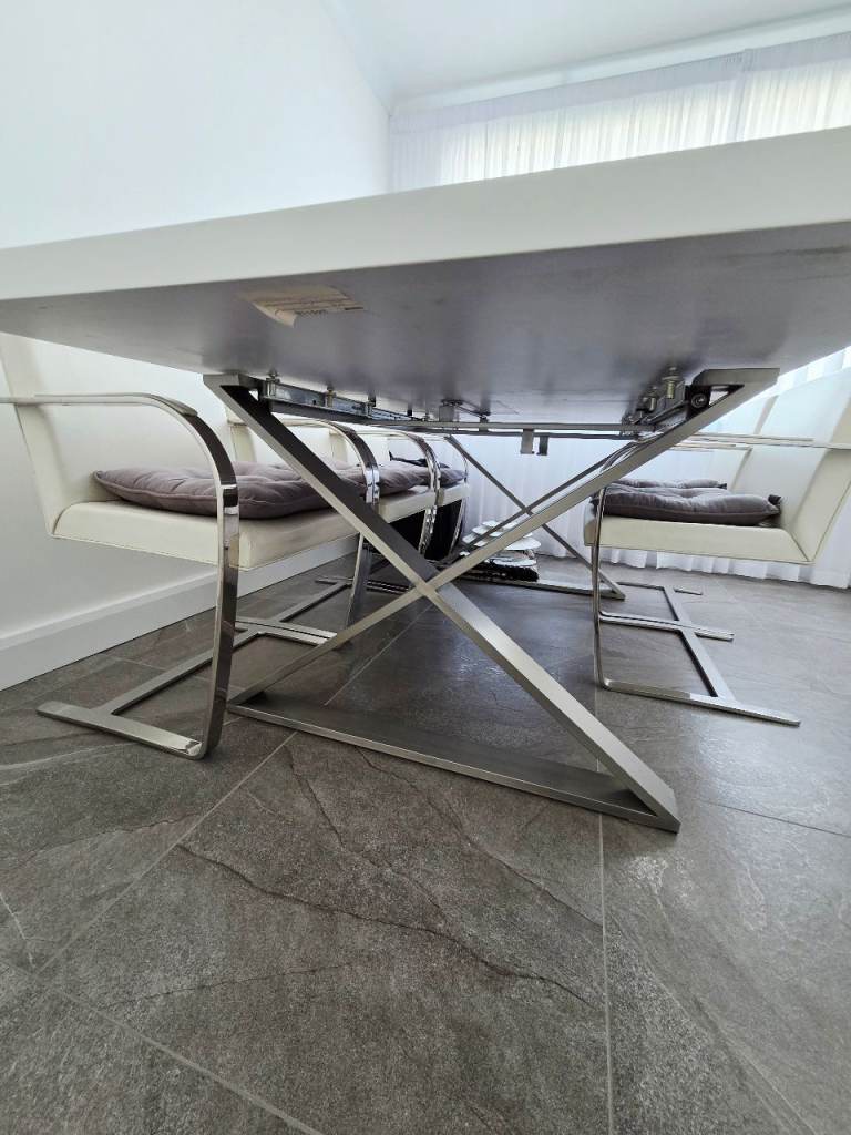 Dwell Dining Table