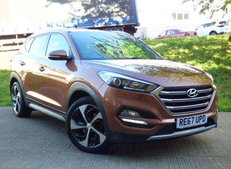 2017 Hyundai Tucson 2.0 CRDi Premium SUV 5dr Diesel Auto 4WD Euro 6 (136 ps)