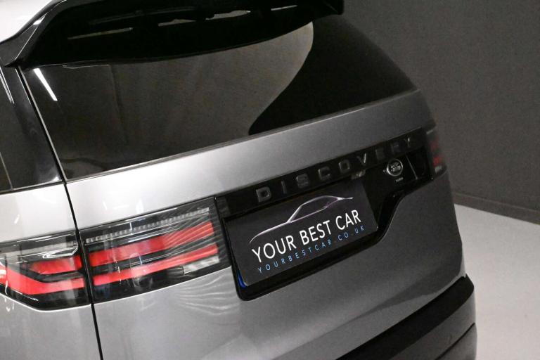 2021 Land Rover Discovery 3.0 Discovery R-Dynamic SE D MHEV Auto 4WD 5dr SUV Diesel Automatic