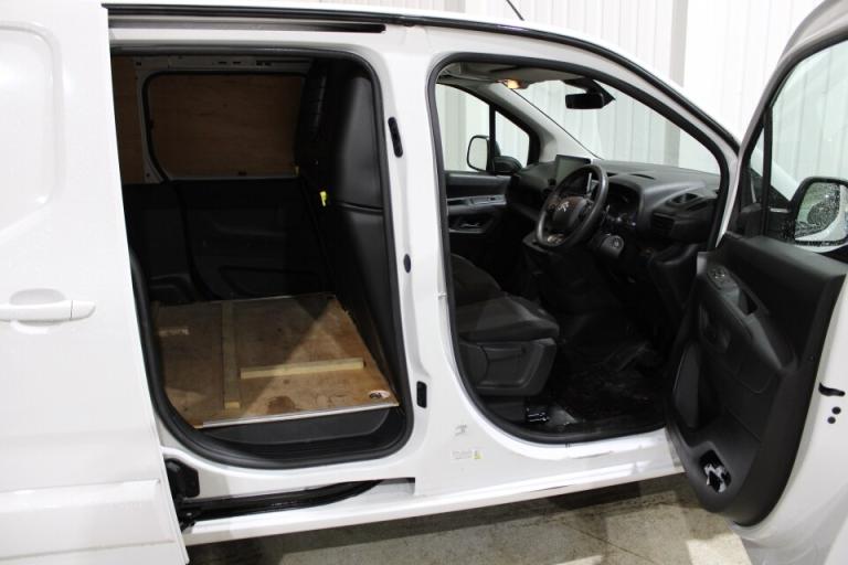 2023 Citroen Berlingo BERLINGO 950 DRIVER XL EDITION BLUE HDI SS A PANEL VAN Diesel Automatic