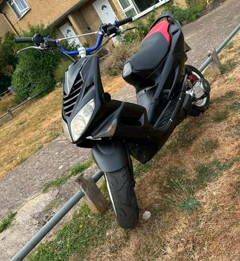 Peugeot, SPEEDFIGHT, 2006, 49 (cc)