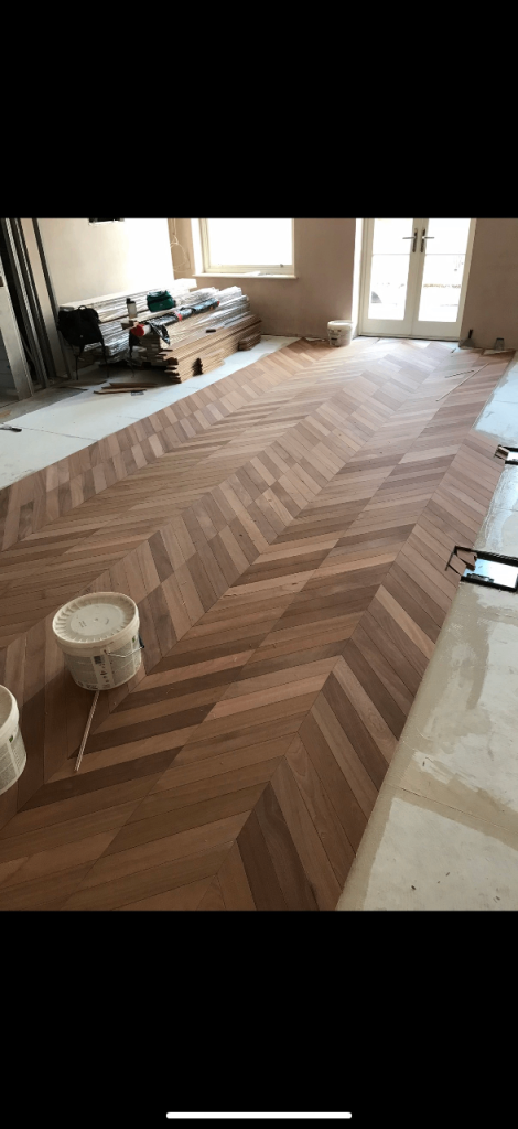 Wood, Laminate, LVT Flooring installation, Kitchen, Carpentry