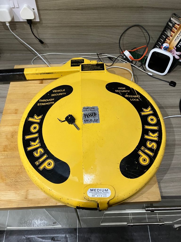 Disklok  Steering Wheel Lock - Medium