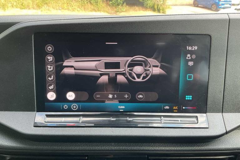 2024 Volkswagen Caddy Maxi 2.0 TDI 102PS Commerce Van (Business/Tech Pack) Van Diesel Manual