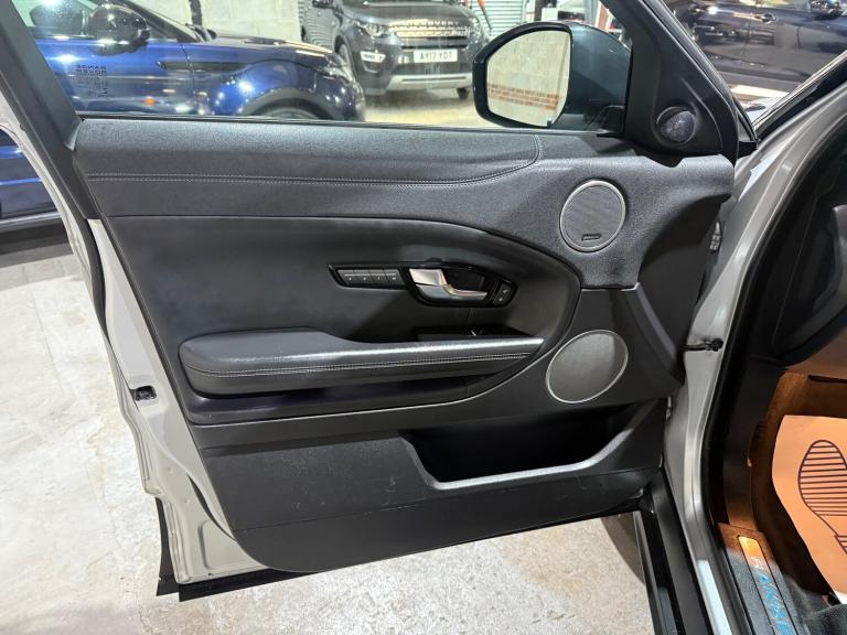 2017 Land Rover Range Rover Evoque 2.0 TD4 HSE Dynamic SUV 5dr Diesel Auto 4WD