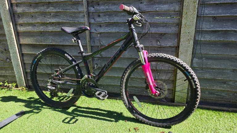  Carrera Luna Junior Mountain Bike 24" Wheel
