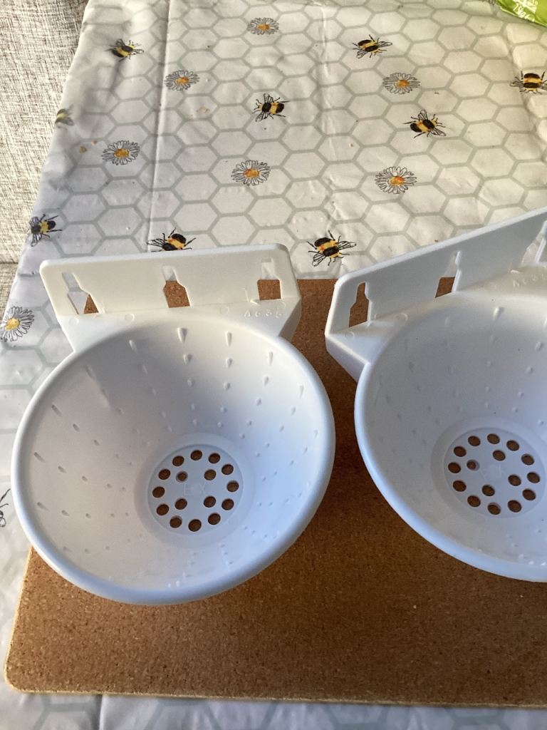 Canary nest pans