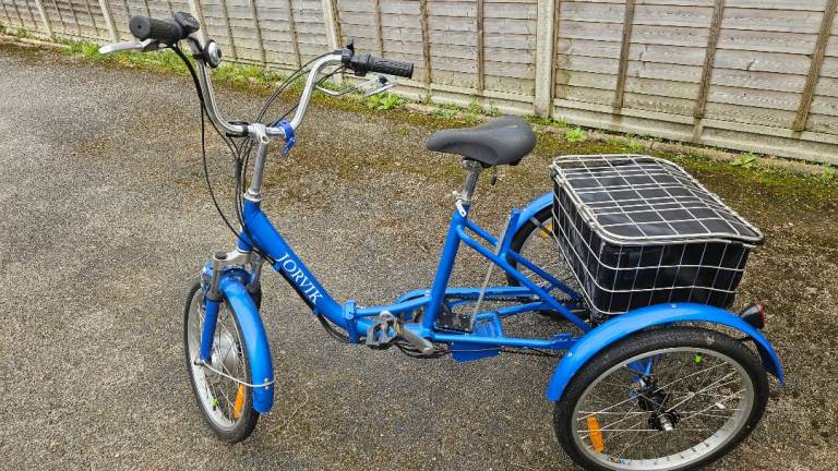 JORVIK Tricycle Blue Electric – Good Condition