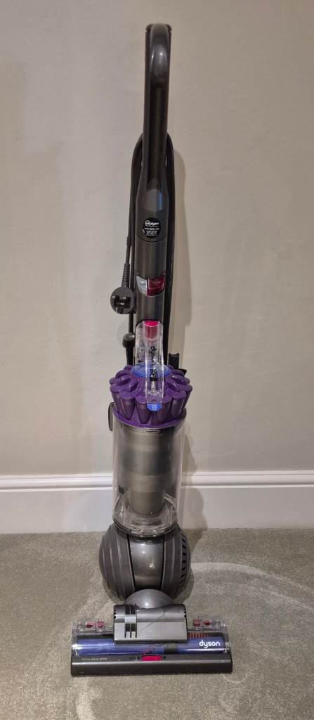 Dyson DC40 Pets Vacuum Cleaner 