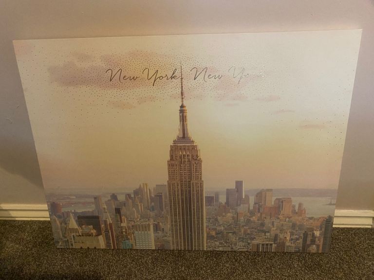 New York next canvas picture 