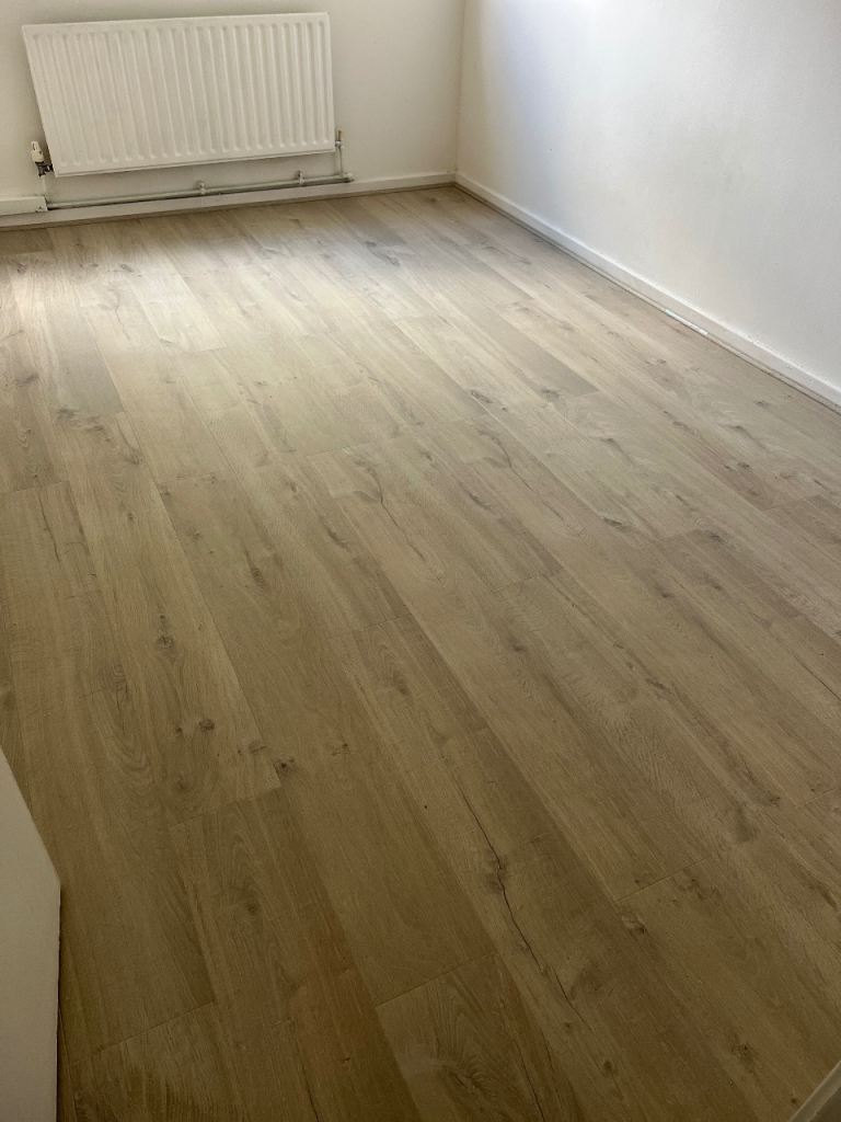 Quality Laminate Flooring & Carpets | Professional Installation