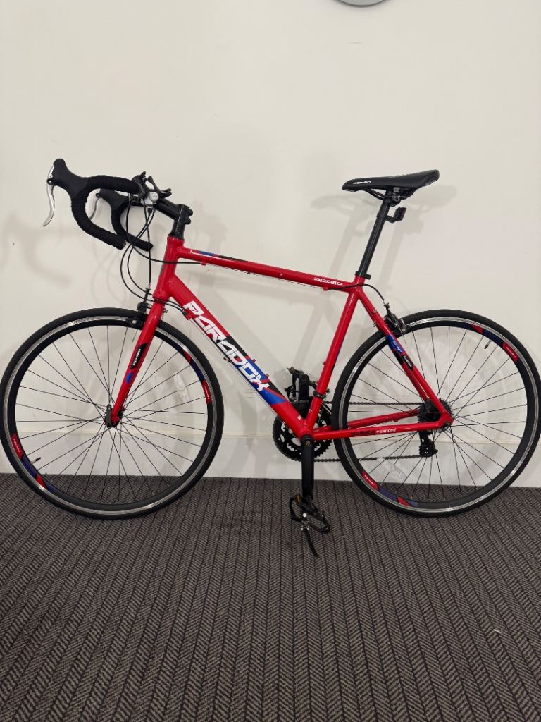 Excellent Condition Apollo Paradox (Like Brand New) XXL Frame Size 60cm