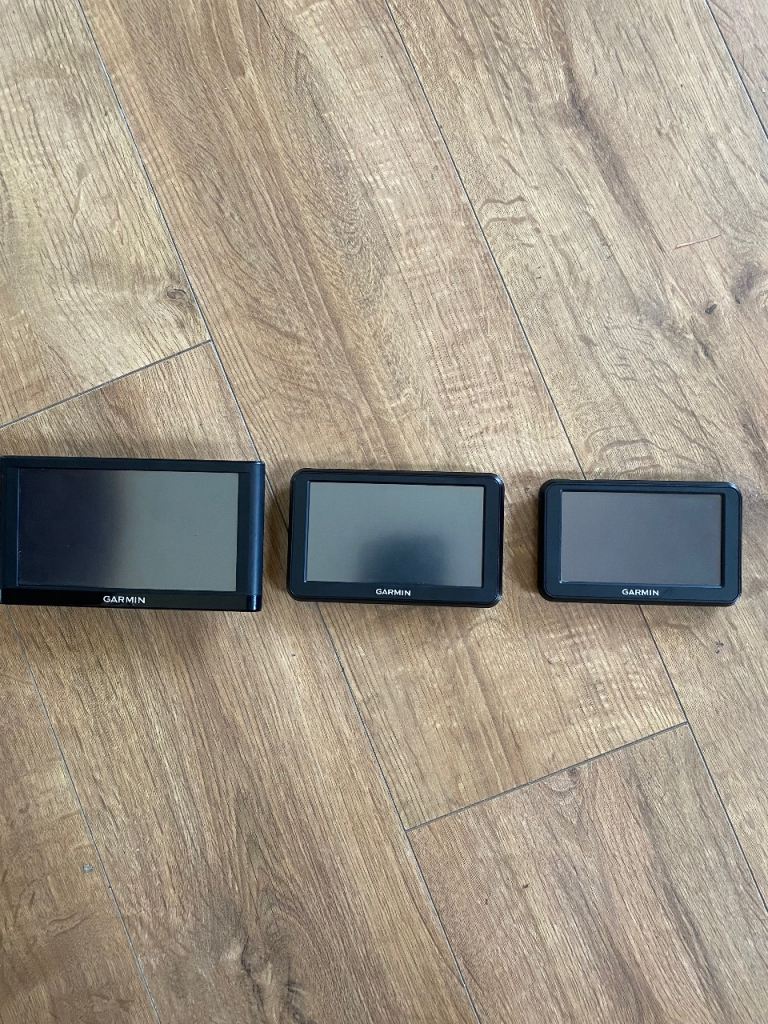Garming  satnav set of 3 