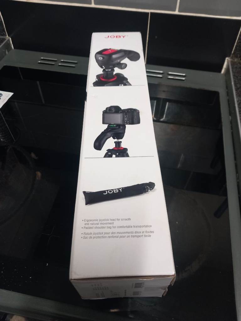 JOBY Compact Action 61"/155cm DSLR Tripod,1.5kg/3.3lb Capacity, Lightweight Aluminium Camera Tripod 