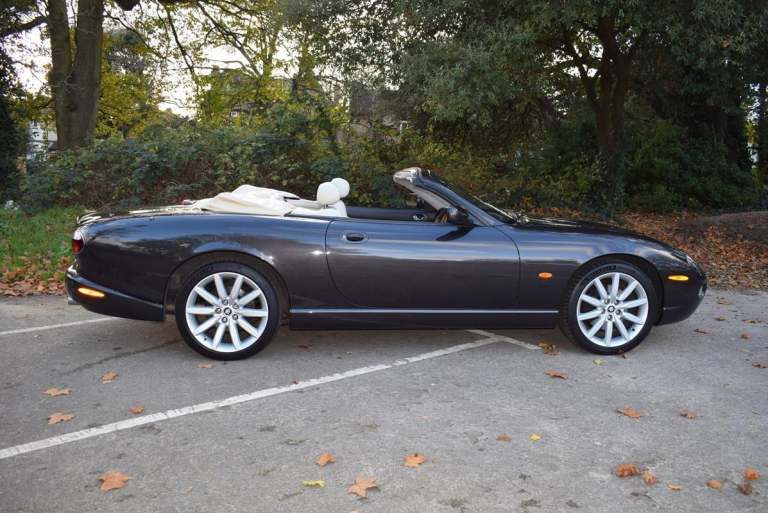 2005 Jaguar XK8 4.2 2dr Auto CONVERTIBLE PETROL Automatic