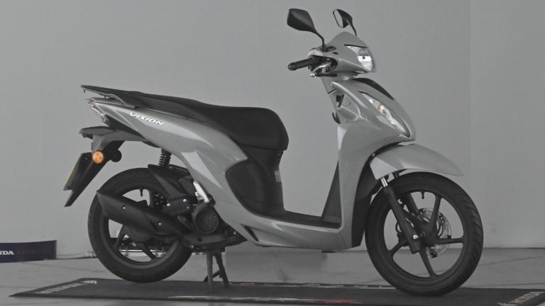2024 Honda Vision 110 110 CVT V-Belt Euro 5 Scooter Petrol Automatic