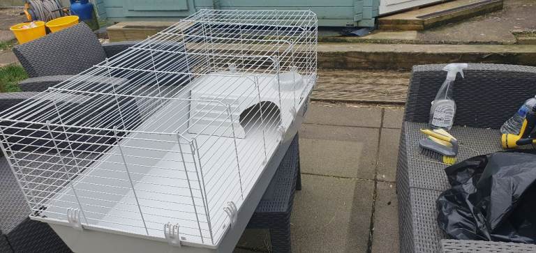 1.2m Guineapig cage