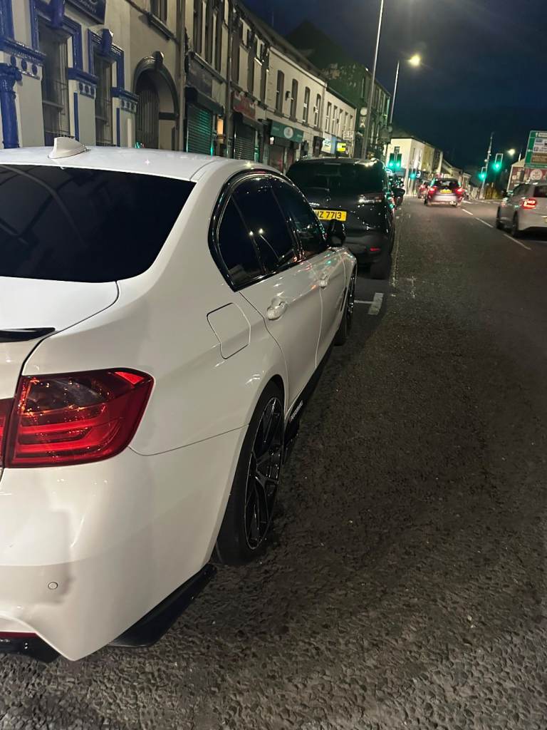 BMW, 3 SERIES, Saloon, 2013, Automatic, 1995 (cc), 4 doors