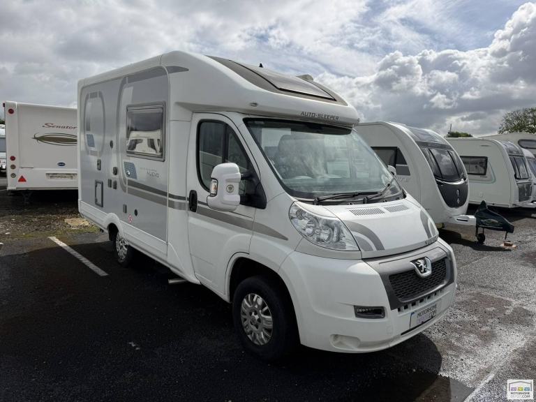 2015 AUTOSLEEPER NUEVO 2 BERTH 2 BELT VERY LOW MILES MOTORHOME 