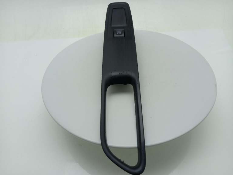 Renault Captur Electric Window Switch 2013-2019 5 Door Hatchback