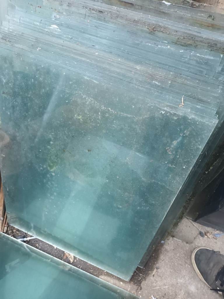 18x24 greenhouse glass 