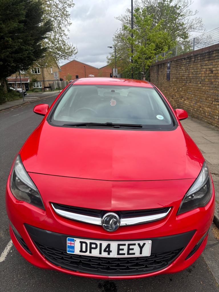 2014 Vauxhall Astra 1.4i 16V Design 5dr HATCHBACK Petrol Manual
