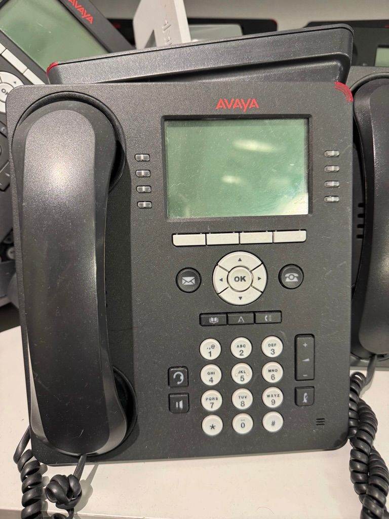 32 × Avaya 9608 IP Desk Phones (R41) – Fully Working – Job Lot – Office Clearance