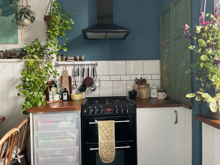 Beautifully decorated, cosy 1 bed flat to rent for 3 months in Sciennes