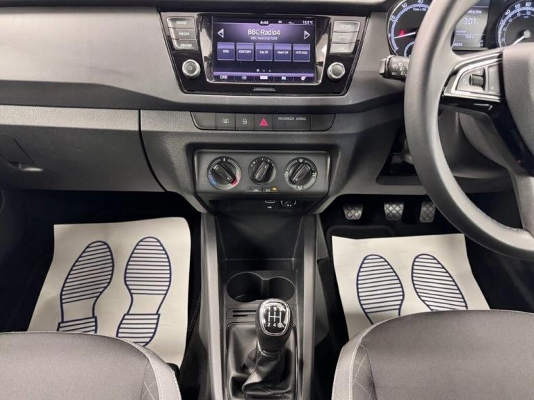 2019 Skoda Fabia 1.0 COLOUR EDITION FIVE DOOR 60 BHP + PARKING SENSORS Hatchback Petrol Manual