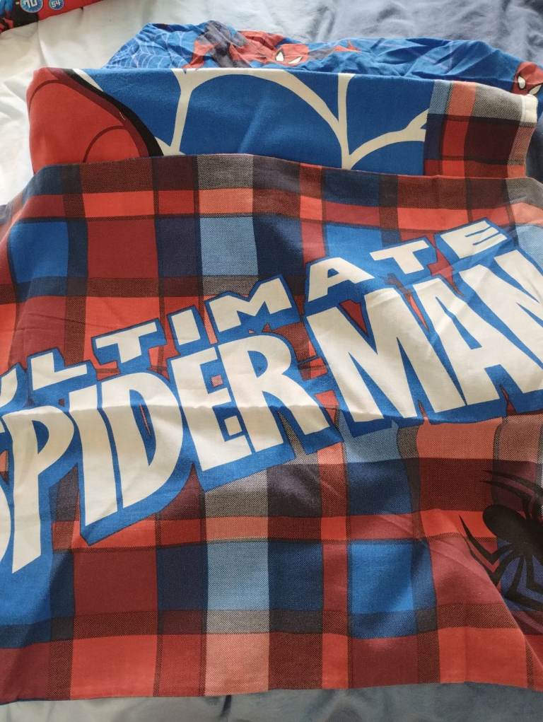 Spiderman bedding 