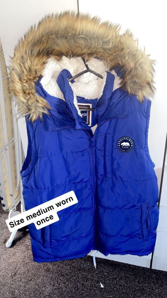 Men’s sleeveless jacket