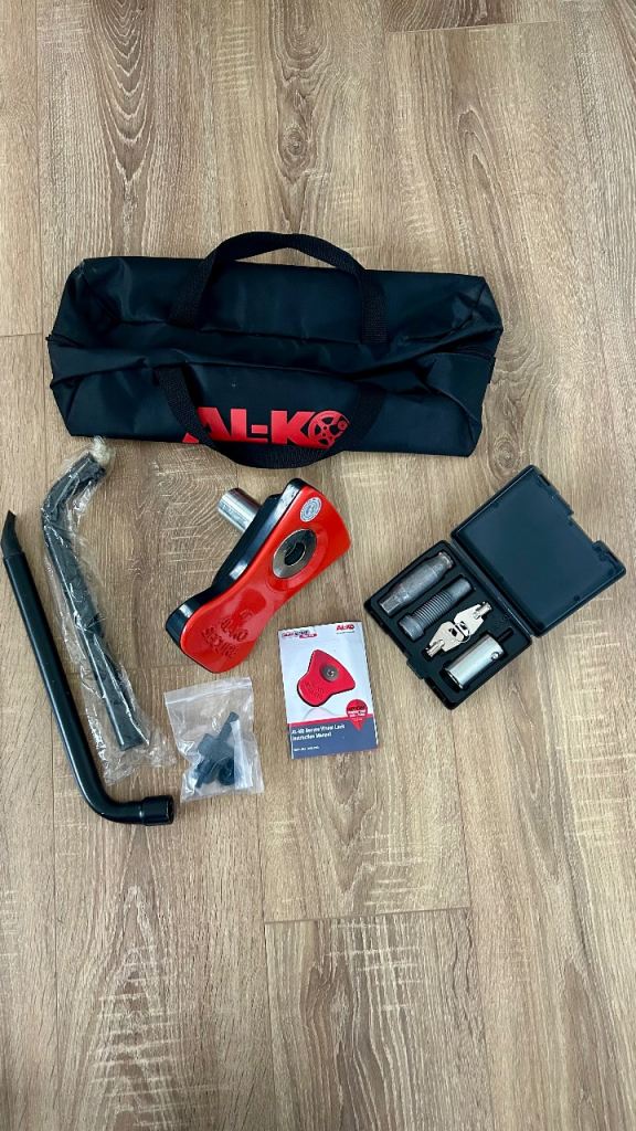 Al-Ko 47 premium wheel lock. Used for one week. 