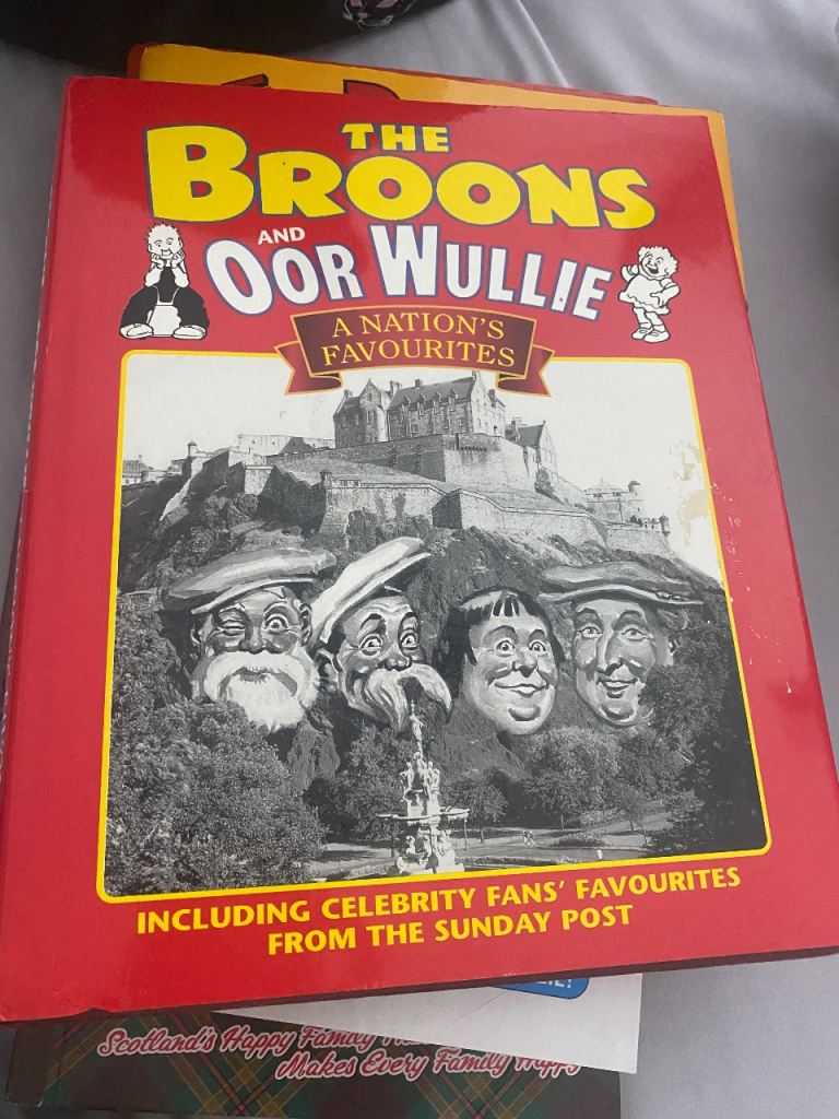 The Broons and Oor Wullie - A Nation's Favourites Book