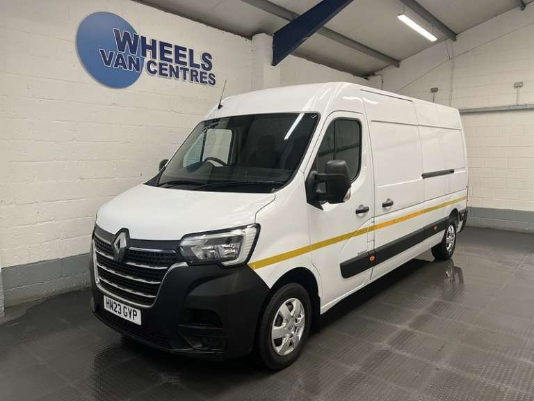 2023 Renault Master 2.3 dCi 35 Business+ Panel Van 4dr Diesel Manual FWD LWB Medium Roof Euro 6 P...